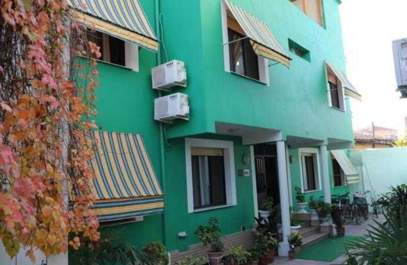 Hotel Kaduku Shkodër Exterior foto